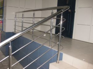 Лестничные ограждения из нержавеющей стали